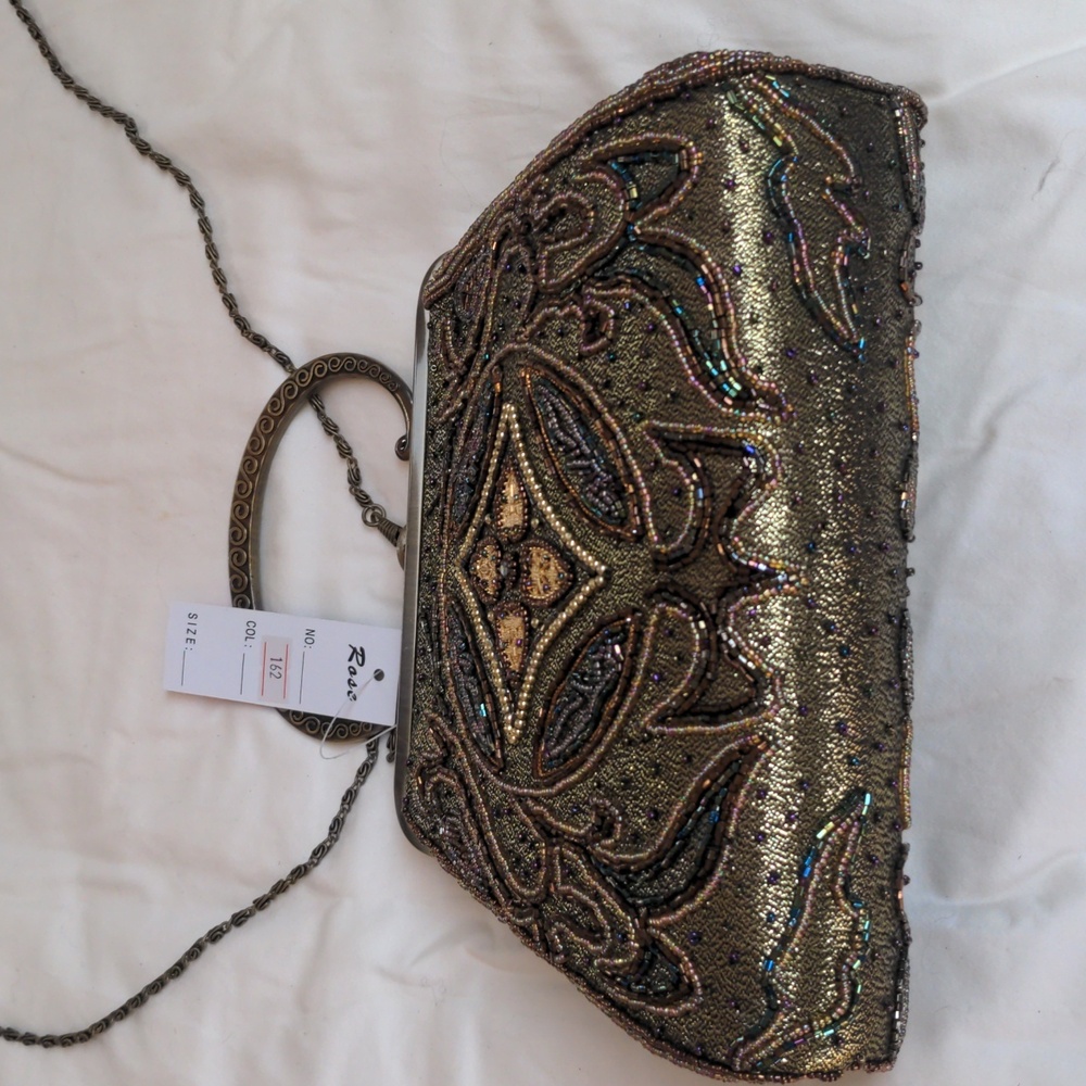 Rose beaded evening bag.